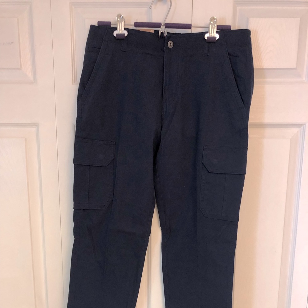 Navy Cargo Pants - NWT - Picture 2 of 3